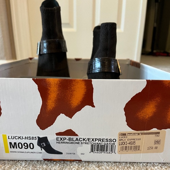 Donald J. Pliner Ankle Boots-gently used in original box - Picture 3 of 6